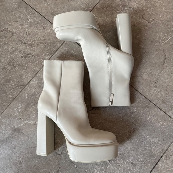 ZARA PLATFORM GOGO ANKLE BOOTS WHITE US SIZE 8.5/9 EU 40 3102/010/001 - Picture 7 of 7